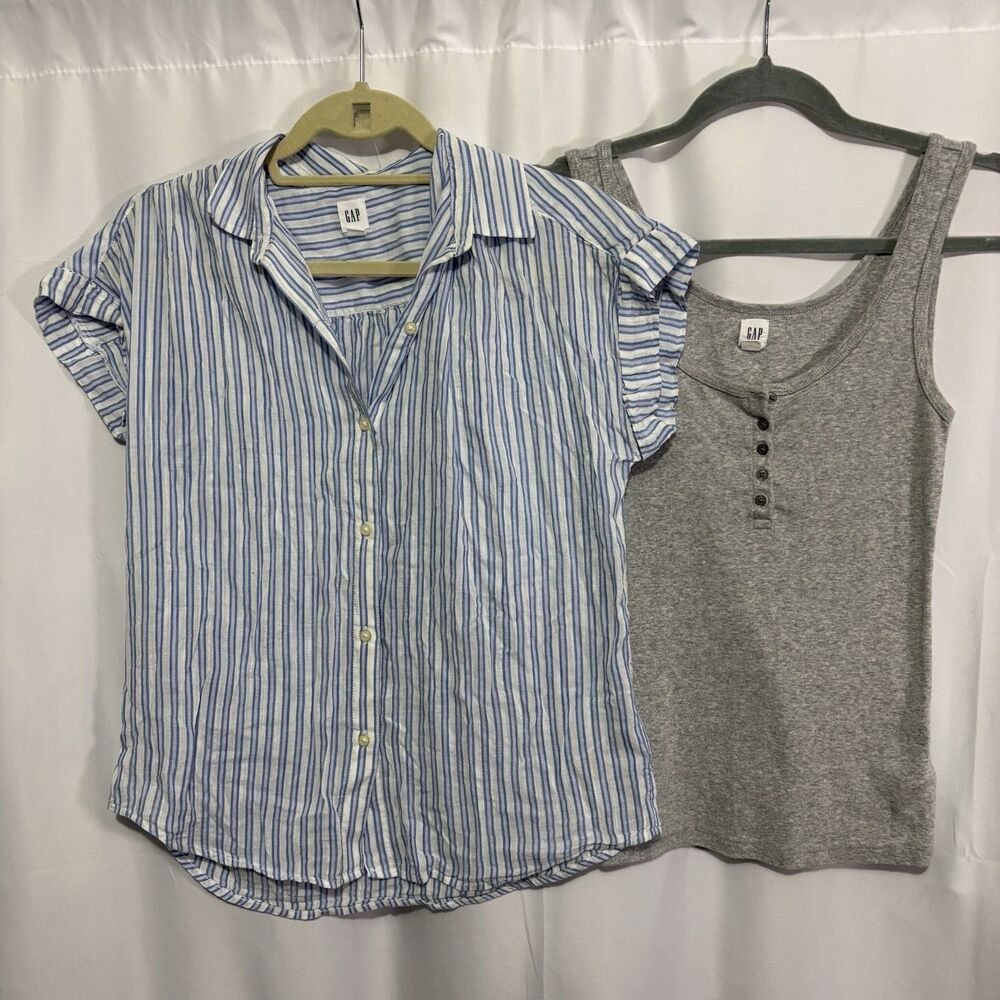 GAP Womens XS Top Bundle Short Sleeve Light Blue White Stripe + Gray Tank Henley - Picture 2 of 16